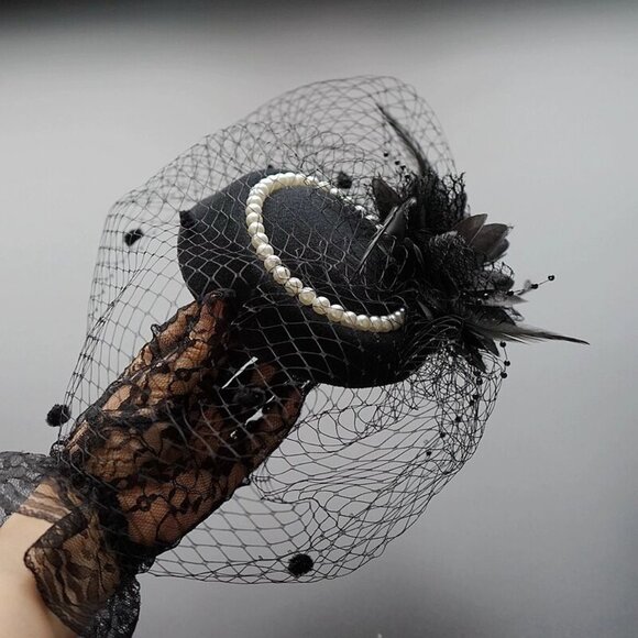 Elegant Gothic Lolita Tea Party Hat - Picture 1 of 2